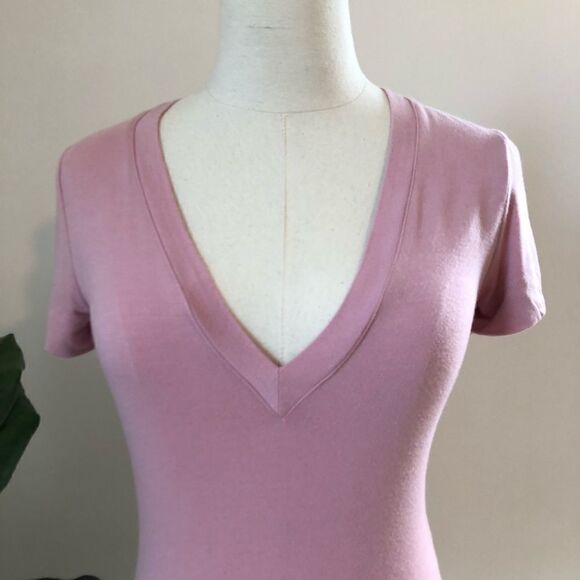 Free People V Neckline Bodysuit Pink Small - Picture 4 of 9